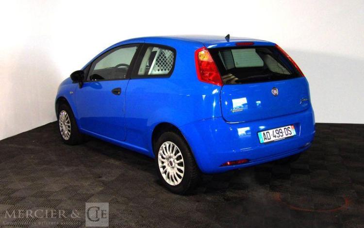 FIAT PUNTO GNV BLEU AD-499-DS