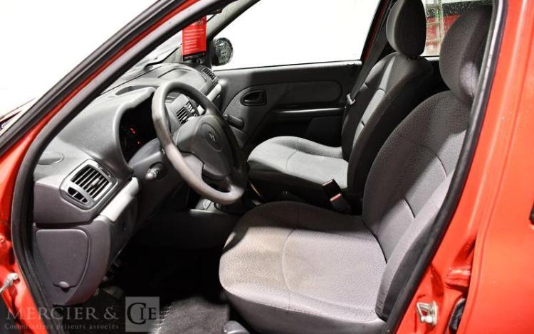 RENAULT CLIO CAMPUS 1.2 GPL 60CH AUTHENTIQUE ROUGE AN-392-DL