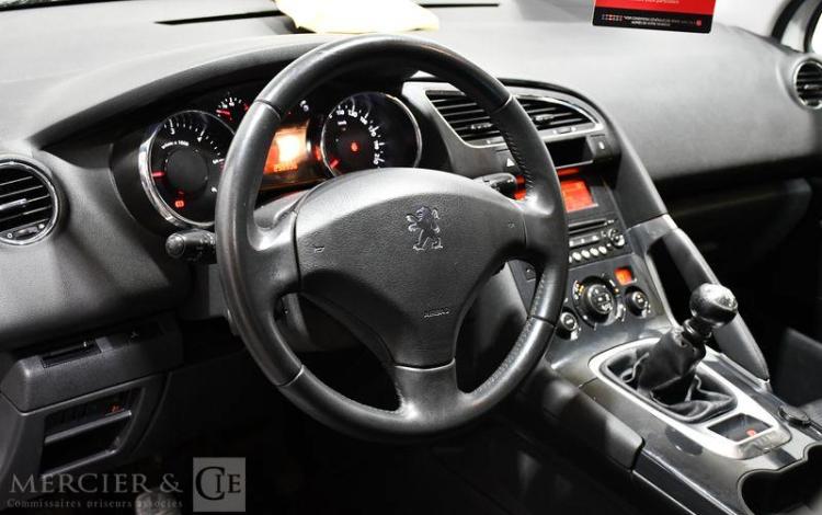 PEUGEOT 3008 2,0 HDI 150 PREMIUM BLANC AT-870-DV