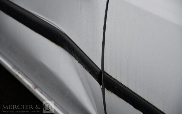 RENAULT CLIO III SOCIETE 1.5 DCI 75 AIR BLANC BJ-406-NX