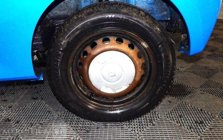 RENAULT TWINGO DCI  BQ-242-RH