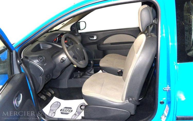 RENAULT TWINGO DCI BLEU BR-655-AG
