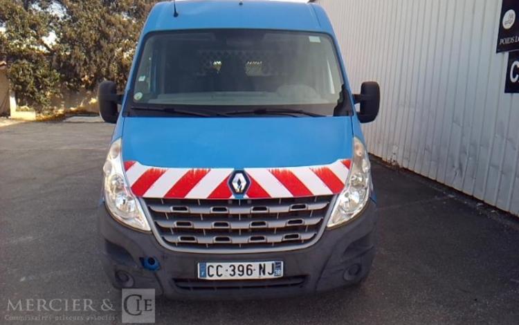 RENAULT MASTER III DCI 100 BLEU CC-396-NJ