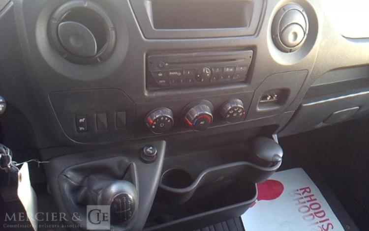 RENAULT MASTER III DCI 100 BLEU CC-396-NJ