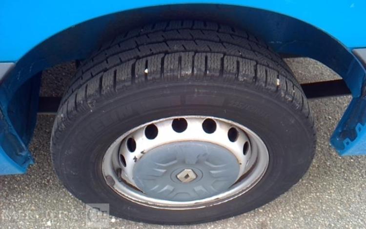 RENAULT MASTER III DCI 100 BLEU CC-396-NJ