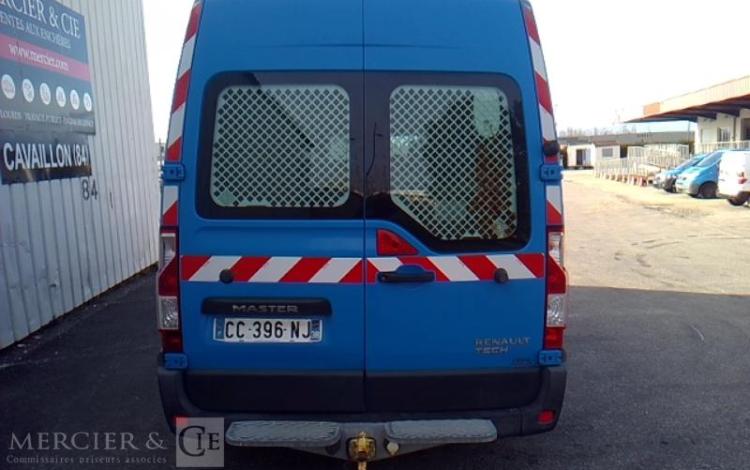 RENAULT MASTER III DCI 100 BLEU CC-396-NJ