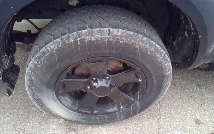 MITSUBISHI L200 PICK-UP 2.5 TD DOUBLE CABINE 4 WD 136CV BLEU CE-587-ED