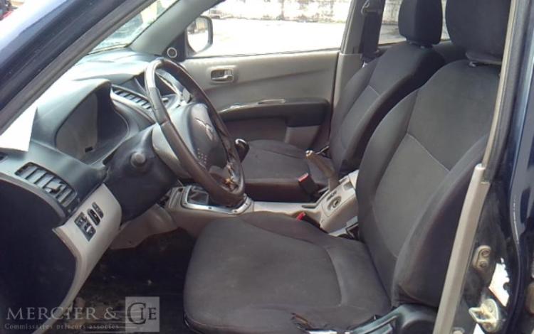 MITSUBISHI L200 PICK-UP 2.5 TD DOUBLE CABINE 4 WD 136CV BLEU CE-587-ED