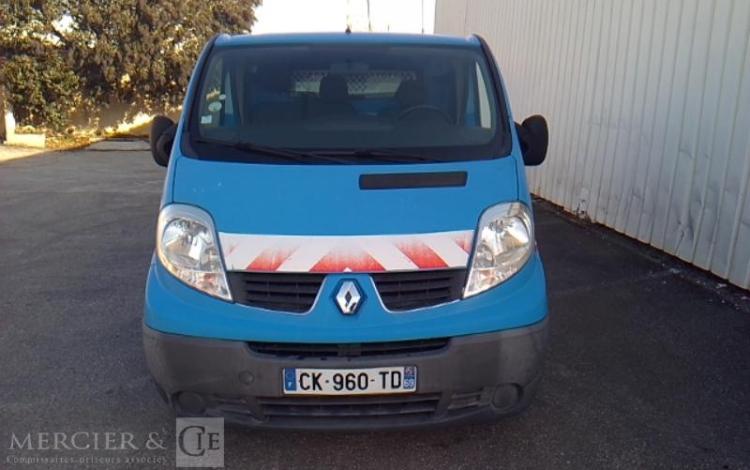 RENAULT TRAFIC DCI BLEU CK-960-TD