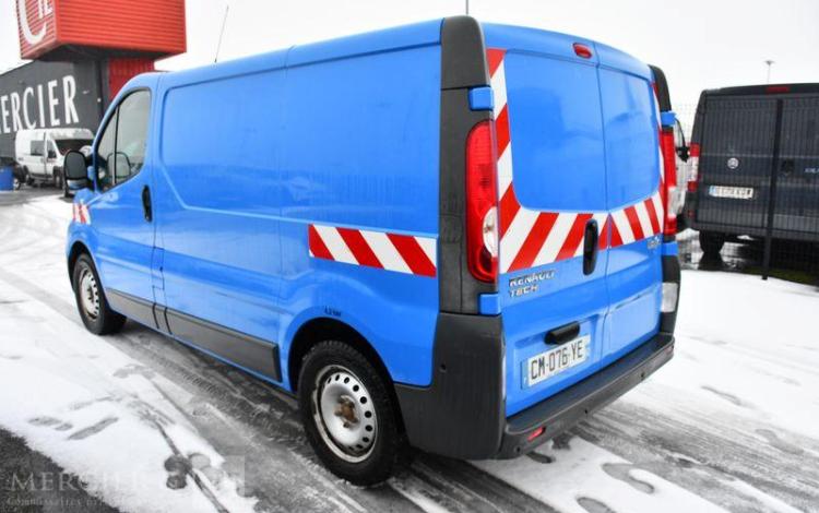 RENAULT TRAFIC FOURGON 2.0 DCI 90 1T0 L1H1 CONFORT BLEU CM-076-YE