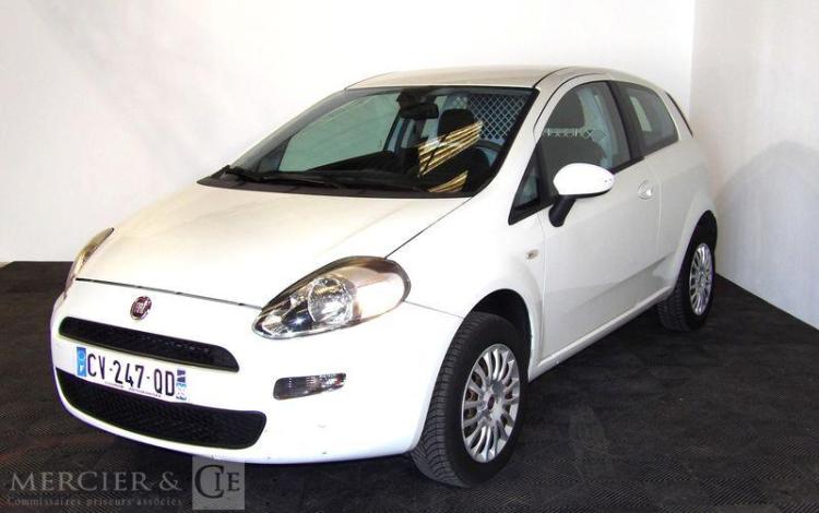 FIAT PUNTO GNV BLANC CV-247-QD