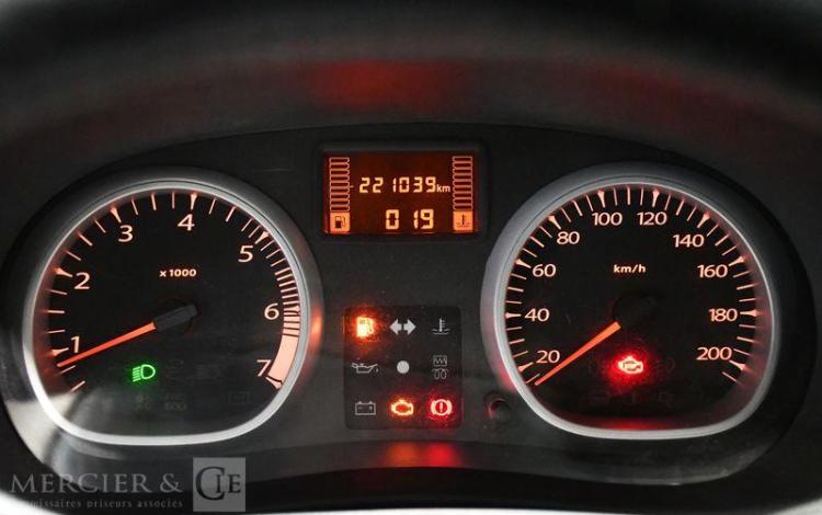 DACIA DUSTER 1.5 DCI 110CH PRESTIGE 4X2 GRIS CV-673-GQ