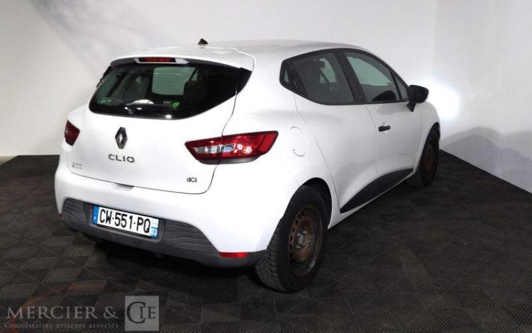 RENAULT CLIO DCI BLANC CW-551-PQ