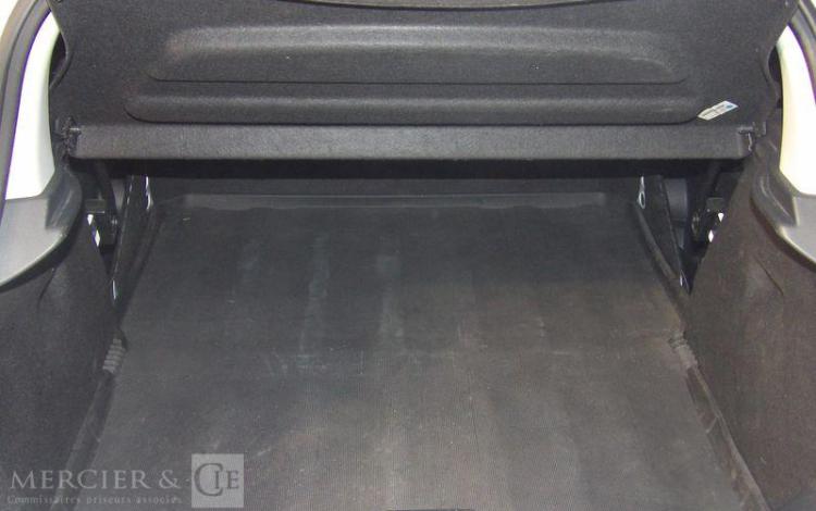 RENAULT CLIO IV DCI BLANC CX-405-EC