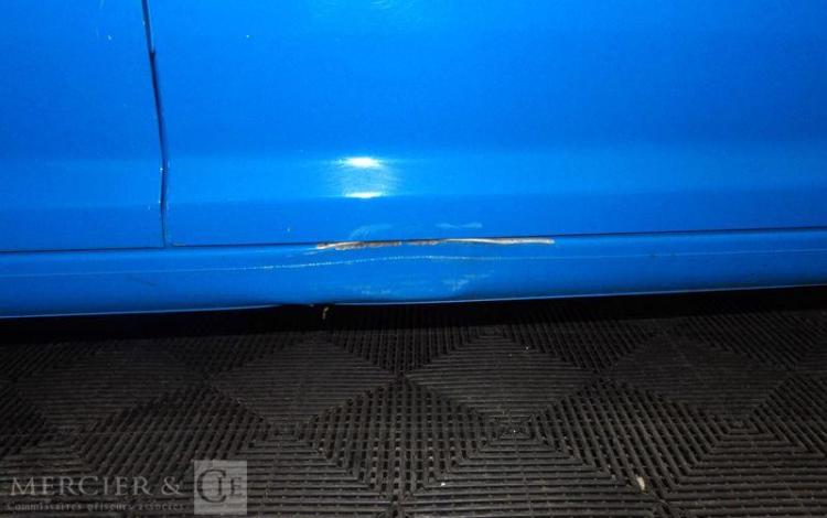 VOLKSWAGEN CADDY GNV BLEU DA-455-AC