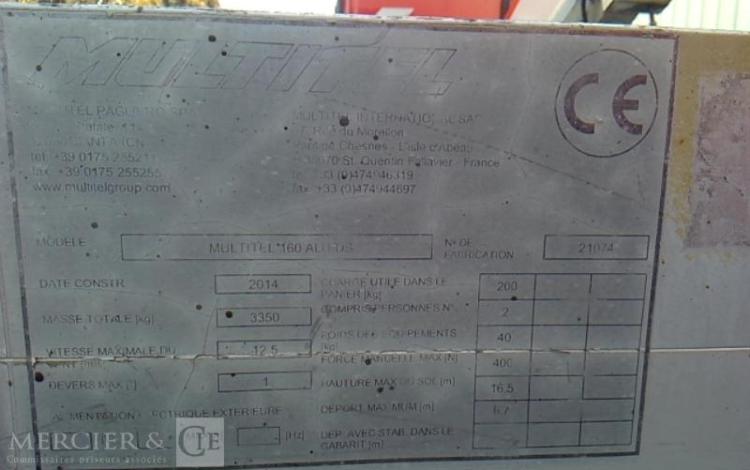 IVECO 35S11 NACELLE SUR VL MULTITEL 160 ALU/DS 16M 4939H ROUGE DC-459-YY