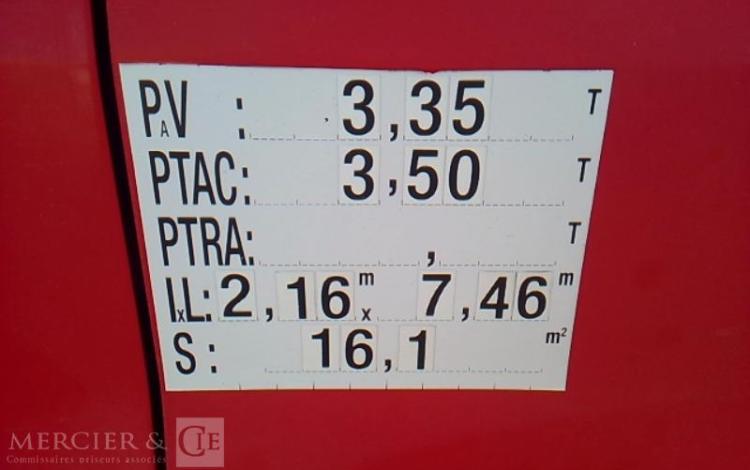 IVECO 35S11 NACELLE SUR VL MULTITEL 160 ALU/DS 16M 4939H ROUGE DC-459-YY