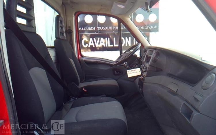 IVECO 35S11 NACELLE SUR VL MULTITEL 160 ALU/DS 16M 4939H ROUGE DC-459-YY