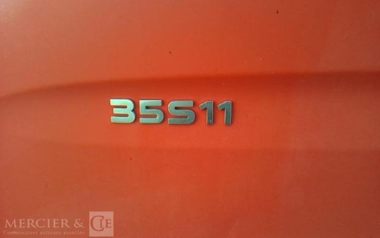 IVECO 35S11 NACELLE SUR VL MULTITEL 160 ALU/DS 16M 4939H ROUGE DC-459-YY