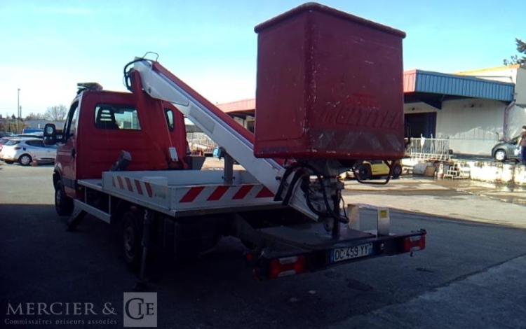 IVECO 35S11 NACELLE SUR VL MULTITEL 160 ALU/DS 16M 4939H ROUGE DC-459-YY