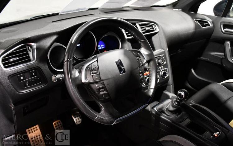 CITROEN DS4 2,0 HDI 165 SO CHIC  DH-740-TW