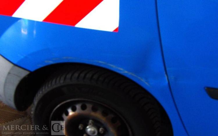 RENAULT KANGOO II DCI BLEU DK-031-WT