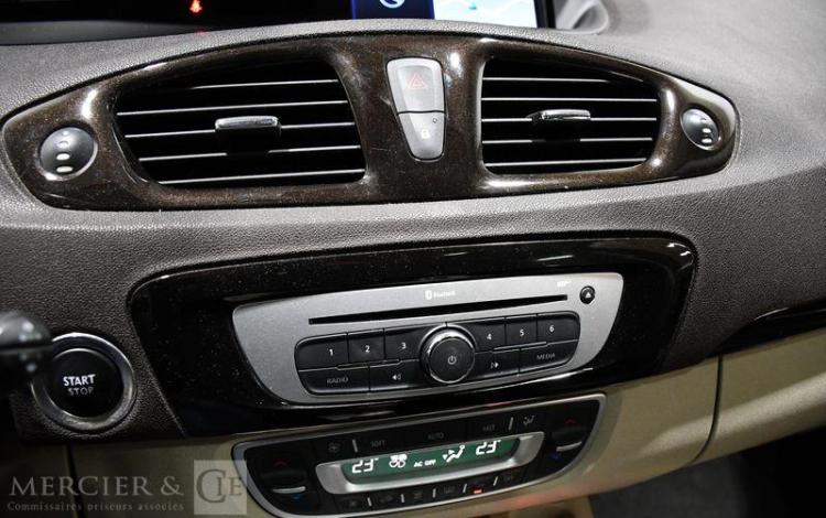 RENAULT SCENIC 1,6 DCI 130 ENERGY INITIALE NOIR DL-682-AZ