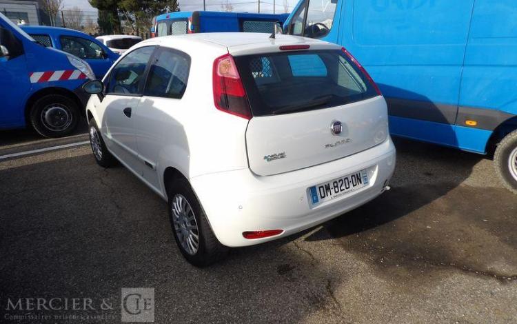 FIAT PUNTO GNV  DM-820-DN