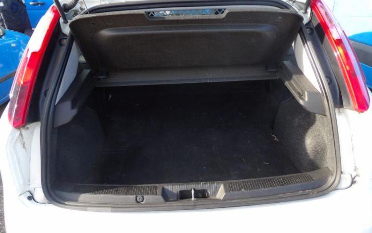 FIAT PUNTO GNV  DM-820-DN