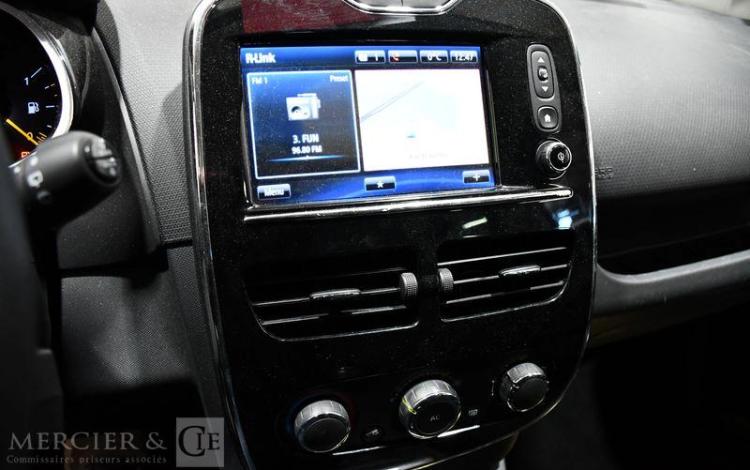 RENAULT CLIO 0,9 TCE 90 ENERGY GRAPHITE GRIS DM-940-BZ