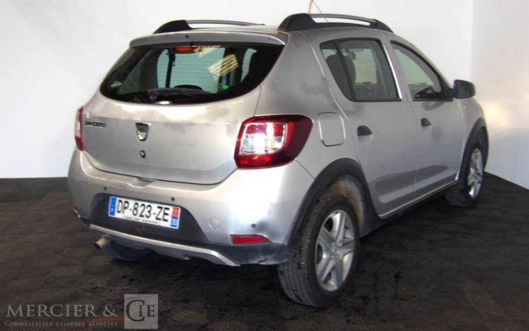 DACIA SANDERO STEPWAY 1.5 DCI 90 PRESTIGE GRIS DP-823-ZE