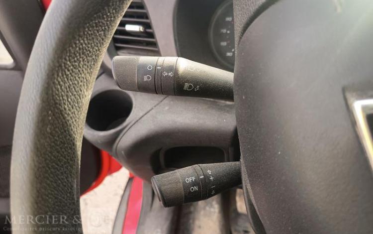 IVECO 35C13 BENNE DOUBLE CABINE – DIESEL – 132952 KMS – ANNEE 2015 ROUGE DQ-605-KR