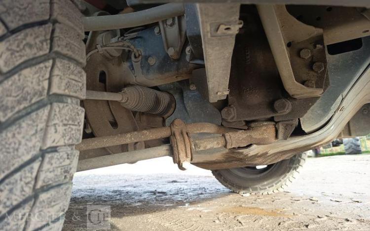 IVECO 35C13 BENNE DOUBLE CABINE – DIESEL – 132952 KMS – ANNEE 2015 ROUGE DQ-605-KR