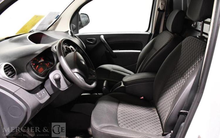 RENAULT KANGOO  DT-646-HM