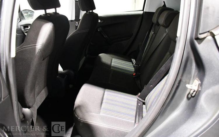 PEUGEOT 208 1.2 PURETECH 80 URBAN SOUL GRIS DV-407-TN