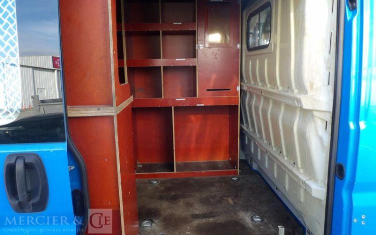 PEUGEOT BOXER HDI BLEU DZ-647-ES