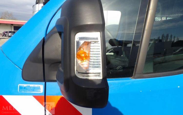 PEUGEOT BOXER HDI BLEU DZ-647-ES