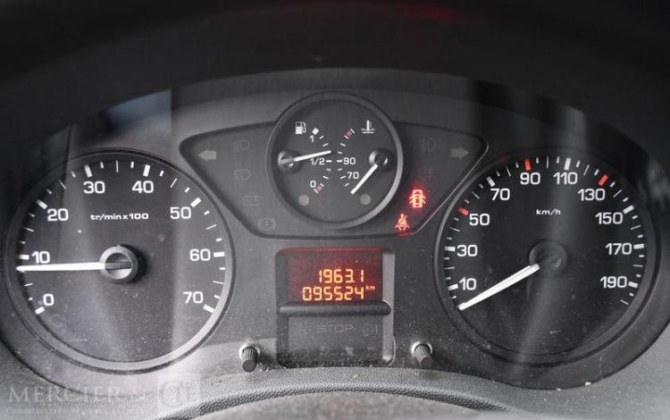 CITROEN JUMPY FG 29 L2H1 HDI 90CH CONFORT FAP
 JAUNE EA-989-KW