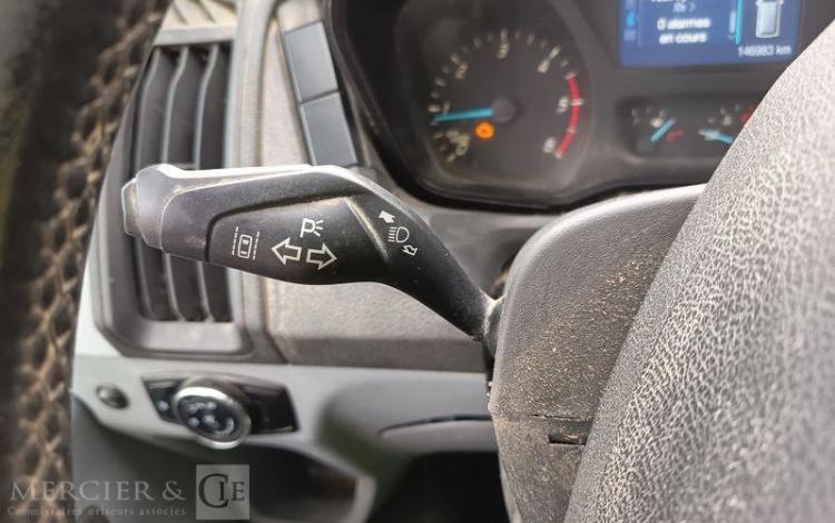 FORD TRANSIT 350L BENNE SIMPLE CABINE COFFRE  EC-888-ZD