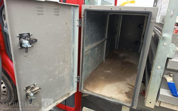 FORD TRANSIT 350L BENNE SIMPLE CABINE COFFRE  EC-888-ZD