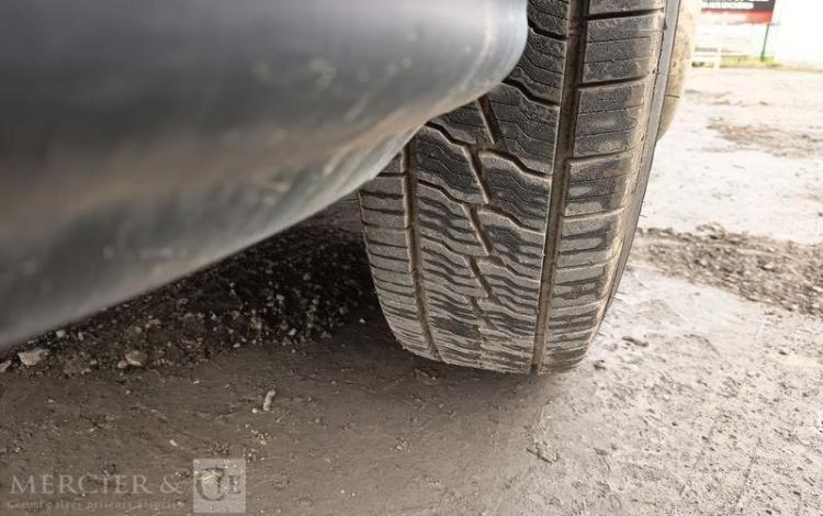 FORD TRANSIT 350L BENNE SIMPLE CABINE COFFRE  EC-888-ZD