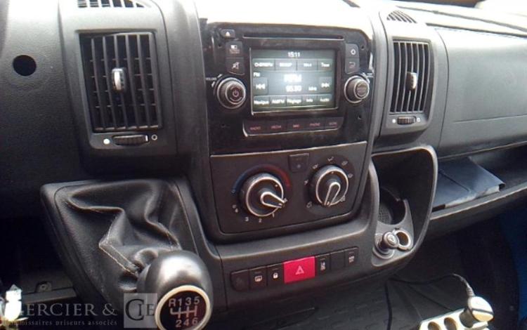 PEUGEOT BOXER FOURGON 335 2.2 HDI 150 L2H2 PACK CD CLIM NAVI BLEU EE-742-JG