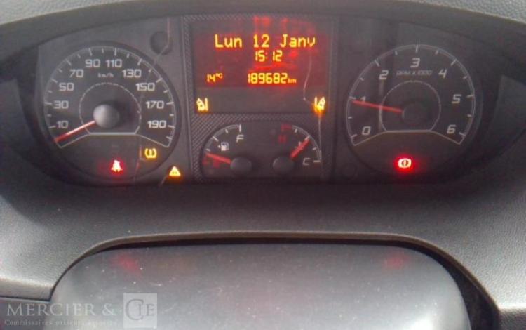 PEUGEOT BOXER FOURGON 335 2.2 HDI 150 L2H2 PACK CD CLIM NAVI BLEU EE-742-JG