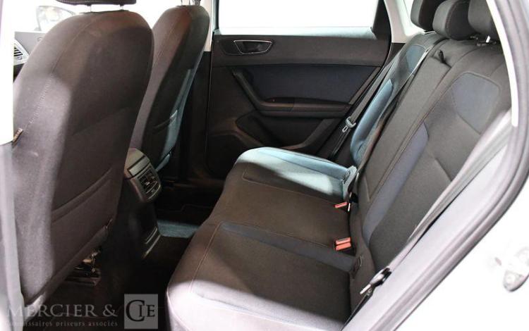 SEAT ATECA 1,4 TSI 150 ACT MOVE GRIS EH-117-QK