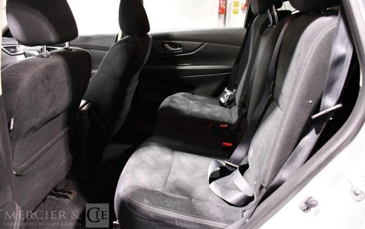 NISSAN X-TRAIL 1.6 DCI 130CH N-CONNECTA 2WD X-TRONIC BVA  EK-712-CD