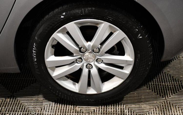 PEUGEOT 308 BUSINESS 1,6 BLUE HDI 120CH FAP BVM6 GRIS EM-287-MZ