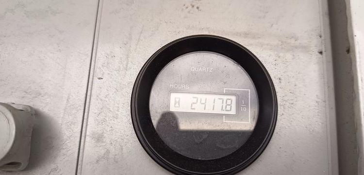 RENAULT MASTER III PHASSE 2 L2H2 2.3 DCI 16V 130 CV AVEC NACELLE KLUBB K26 – 10 M –  EM-363-HP