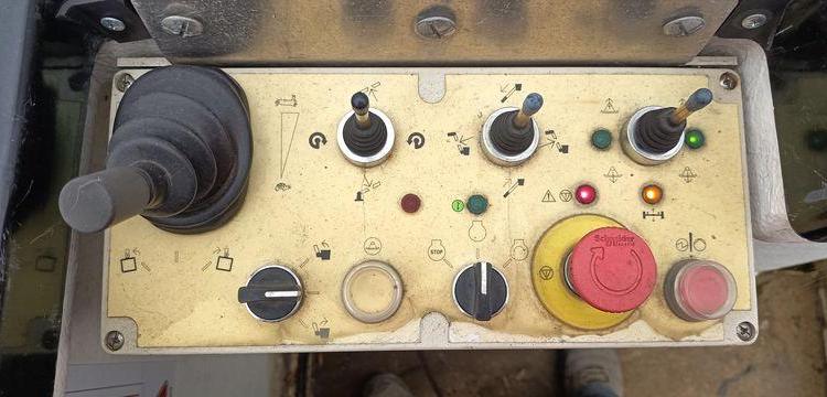 RENAULT MASTER III PHASSE 2 L2H2 2.3 DCI 16V 130 CV AVEC NACELLE KLUBB K26 – 10 M –  EM-363-HP