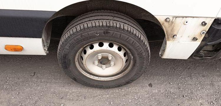 RENAULT MASTER III PHASSE 2 L2H2 2.3 DCI 16V 130 CV AVEC NACELLE KLUBB K26 – 10 M –  EM-363-HP