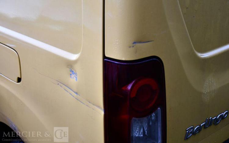 CITROEN BERLINGO TAILLE M CLUB BLUEHDI 75CH BVM
 JAUNE EP-700-HS